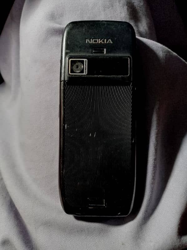 Nokia E51 2