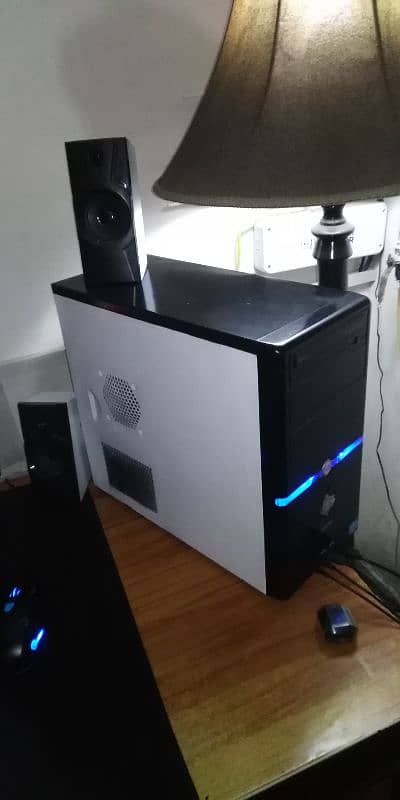 gaming pc (i5 3rd, qoudro k620) 2