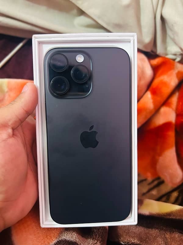 brand new iphone 16 pro max 8