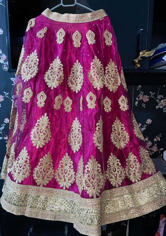 Lehnga 1