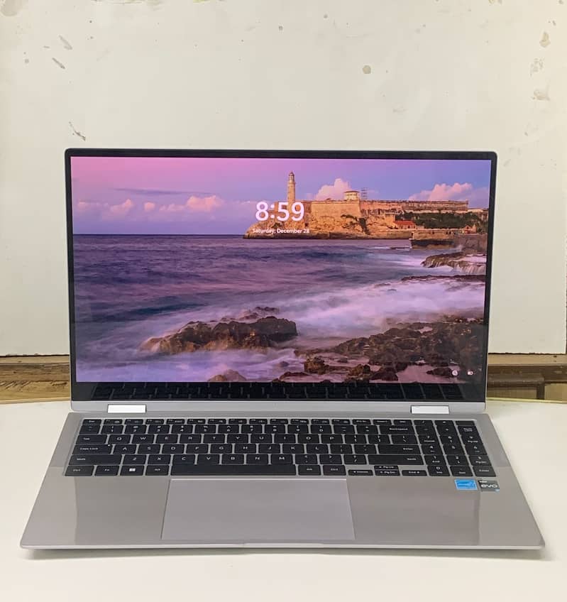 Samsung Galaxy Book3 Pro i7 12th Gen 4