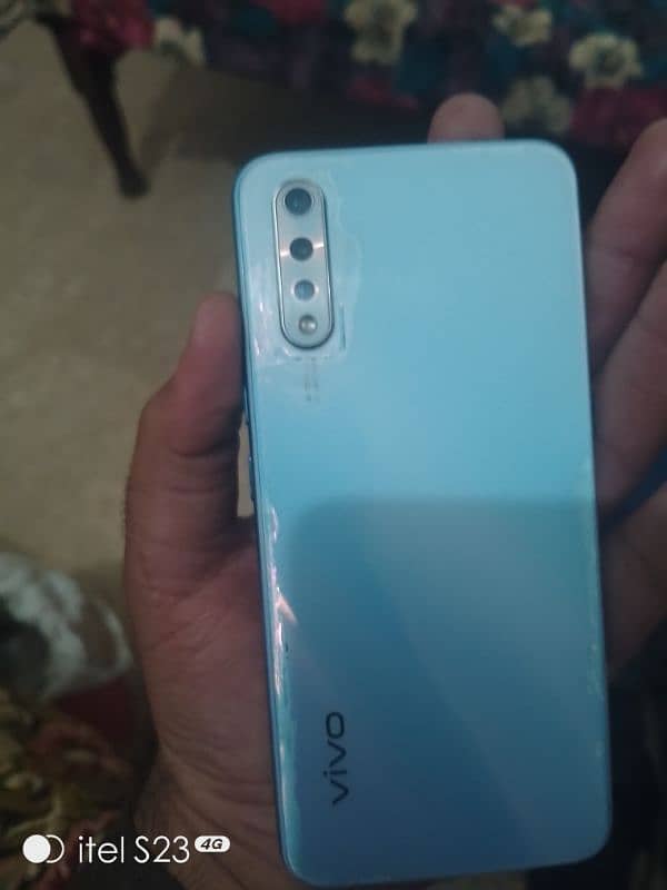 vivo s1 with complete Box please read full add 2