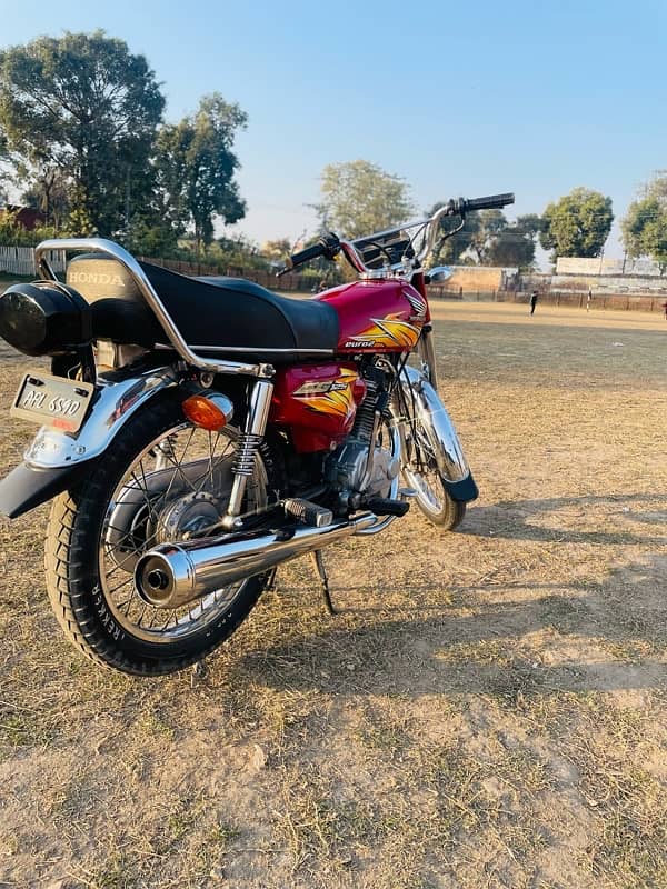 HONDA 125 21 MODEL 3