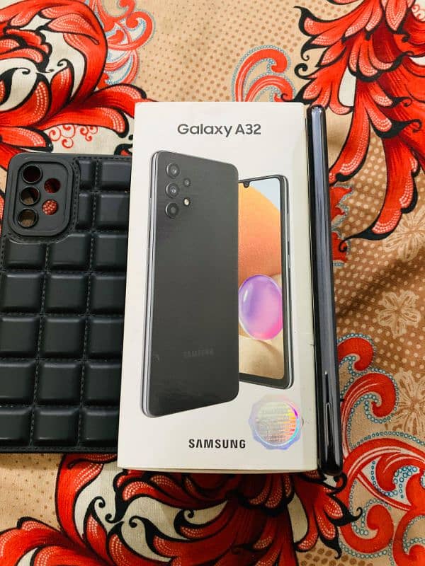 samsung galaxy a32 6/128 with box 3