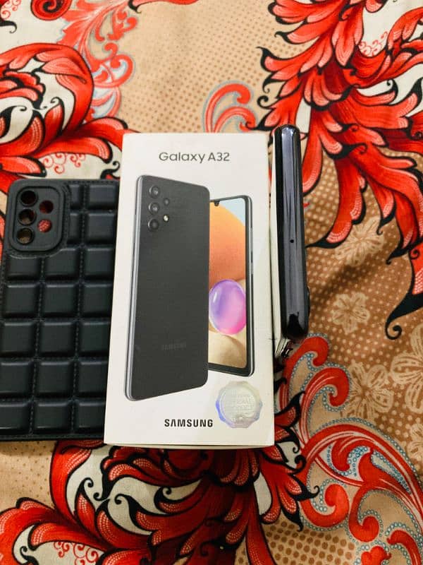 samsung galaxy a32 6/128 with box 4