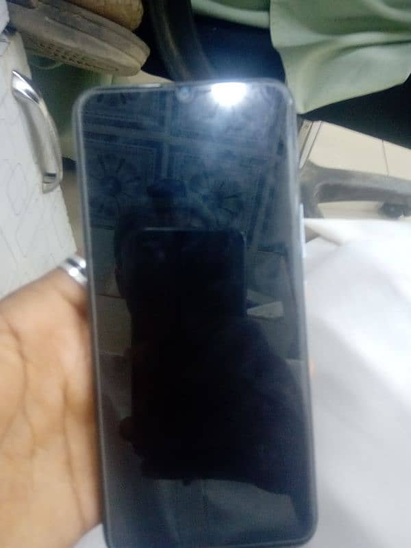 Infinix hot 8 lite 10 by 10 condition 2ram 32gb all ok 5