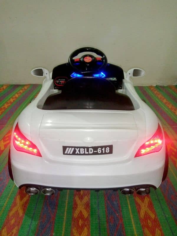 Kids Electric Car O3358O8816O Whatsap for videos. with Remote Charger 8