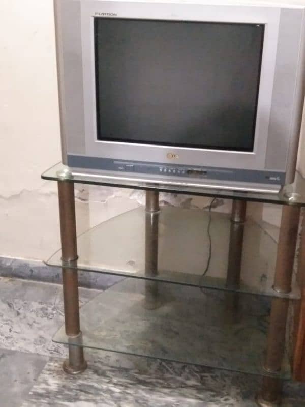 LG tv with glass trolley 1