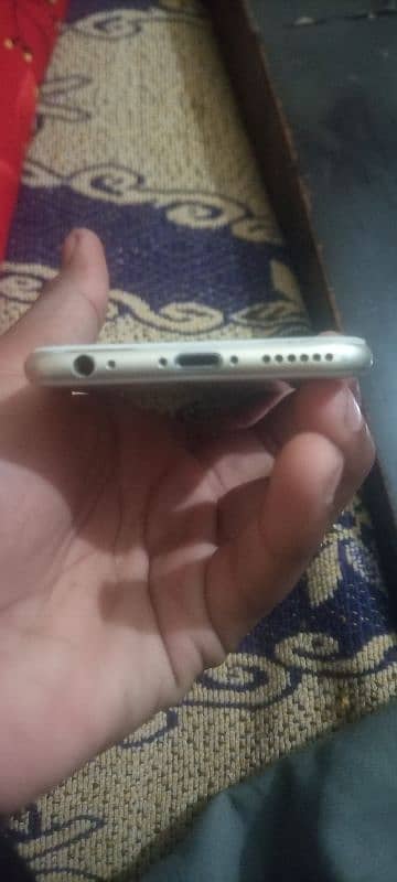 I phone6 128 GB all ok but finger not working 4