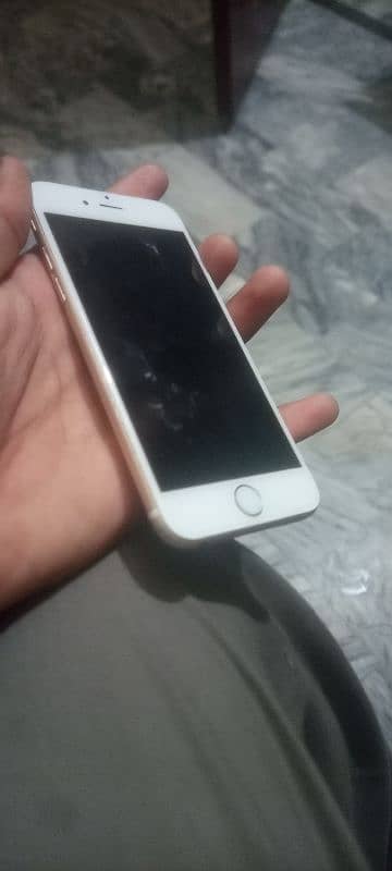 I phone6 128 GB all ok but finger not working 13