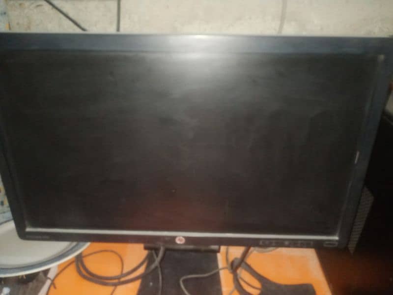 I3 3rd generation  12gb ram 1tb HDD 1gb AMD GPU *Monitor Free* 1