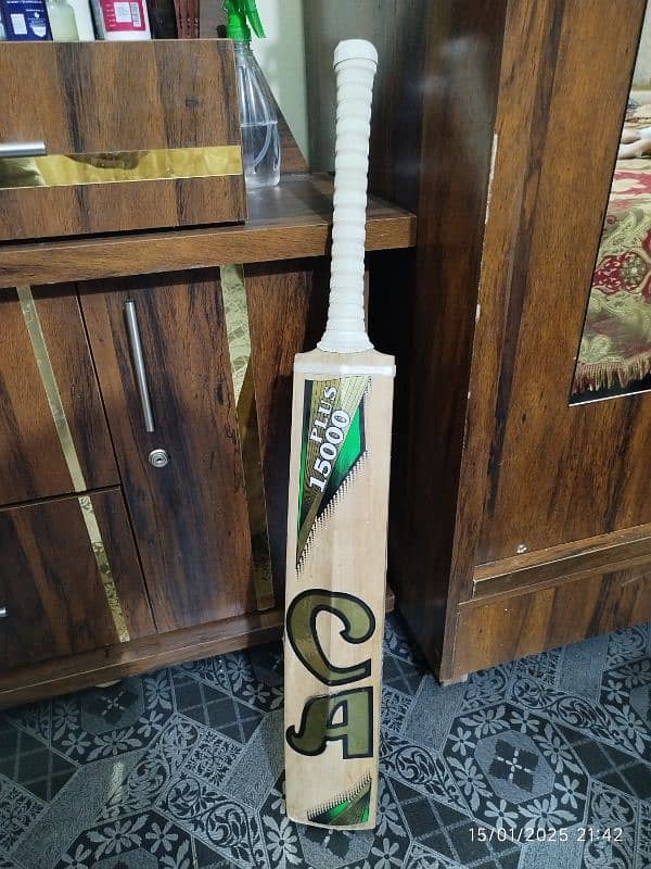 Cricket Bat CA 15000 plus Semi-new Knocked Bat 2.6 wt 7