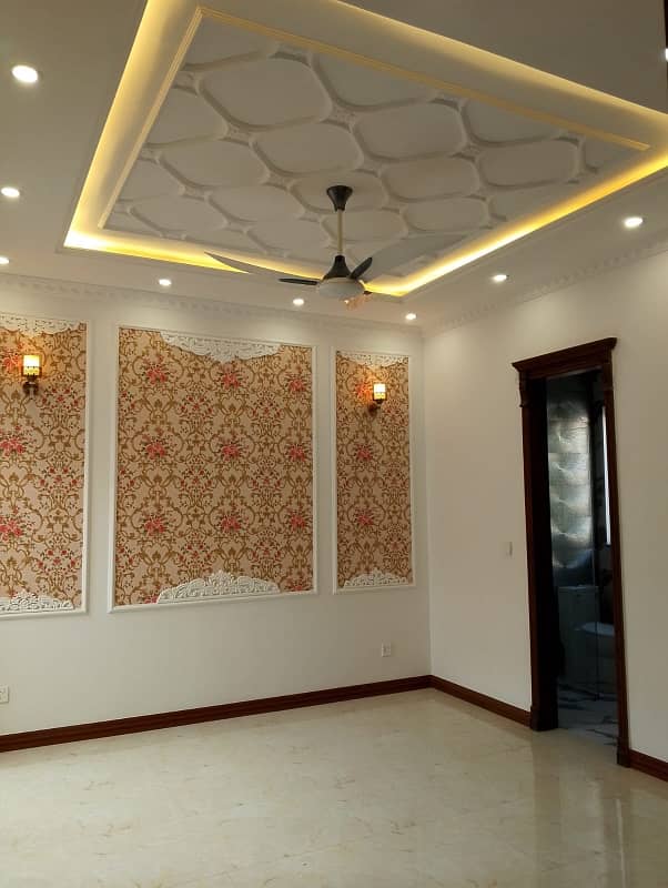 10 Marla House For Sale In Paragon City Lahore 14