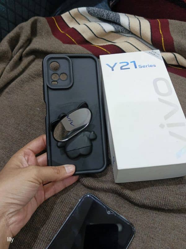 Vivo Y21 (Diamond glow) 11