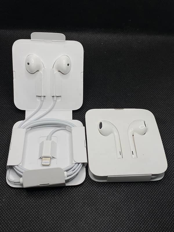 apple 110% original accessories 8