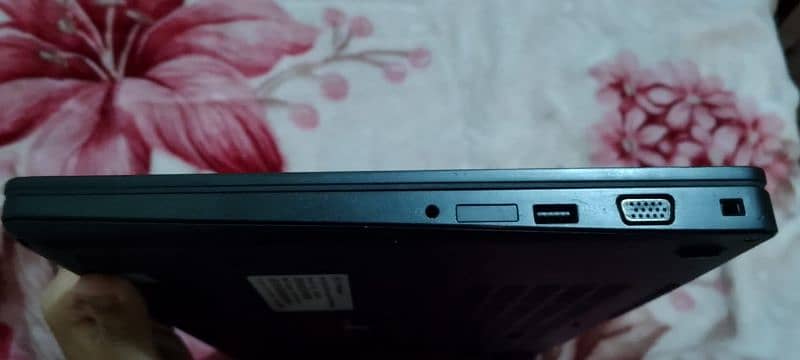 Dell Laptop 10/10 Condition Scratch less 2