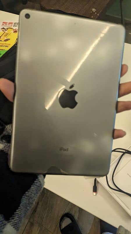 IPAD MINI 5 BEST CONDITION 2