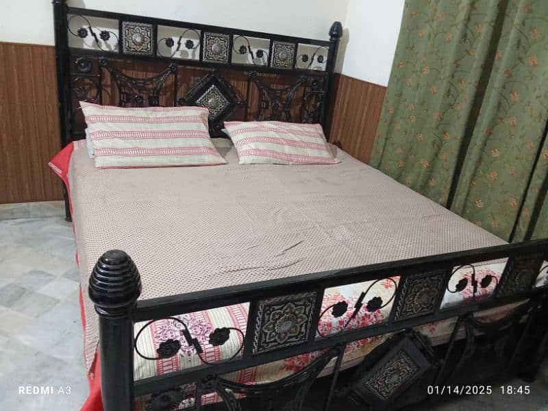 double bed good condition 2