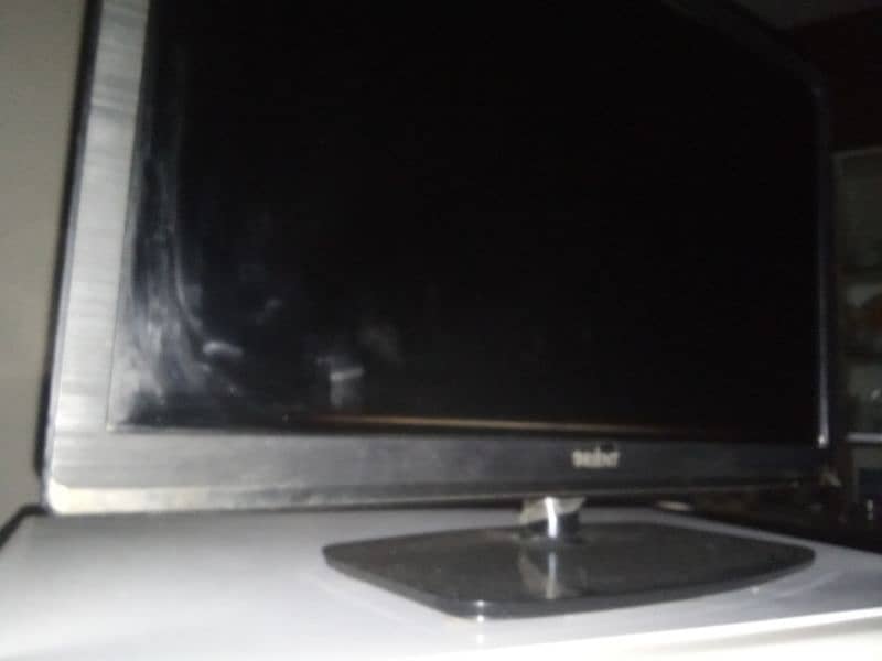 Orient LCD tv portable 1