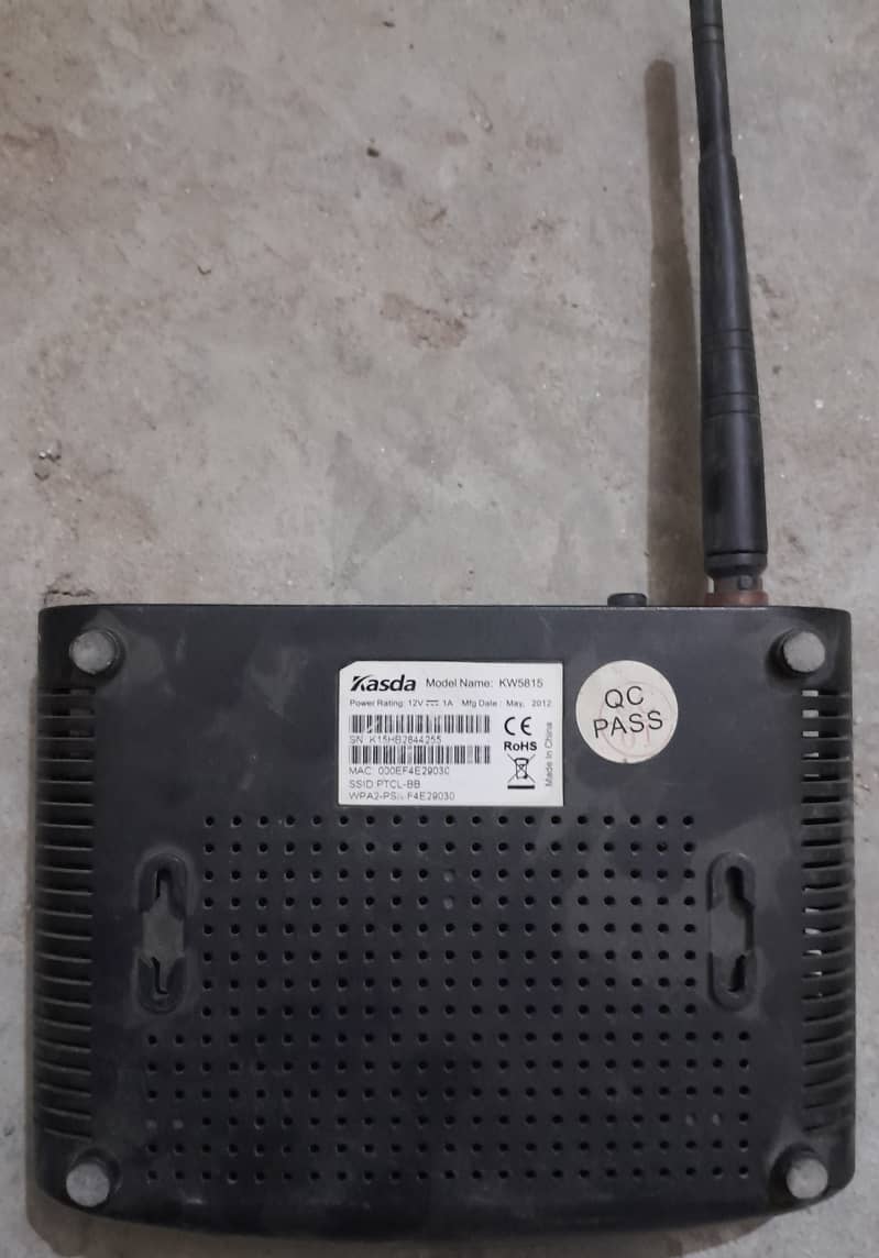 PTCL  ACCESS POINT  ROUTERS 5