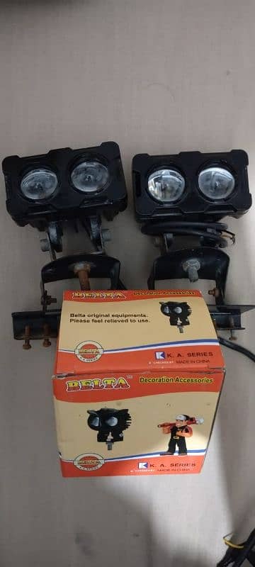 BELTA SHOOTER PROJECTOR LIGHTS FOR SELL 0