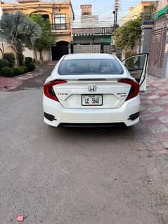 Honda Civic 2016 available for sale