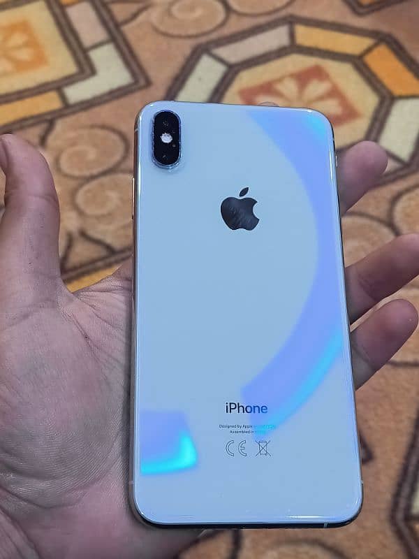 iPhone XS Max 1