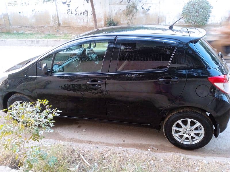 Toyota Vitz 2013 2014 6