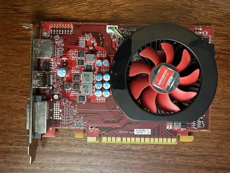 AMD Radeon R9 360 2GB GDDR5 128Bit Desktop Video Graphics Card 0