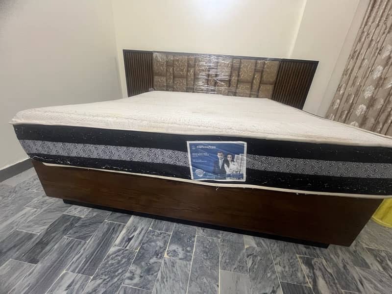 KING SIZE DIAMOND SUPREME FOAM MATTRESS 3