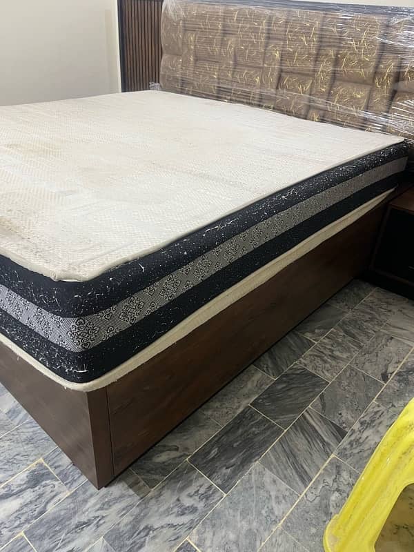 KING SIZE DIAMOND SUPREME FOAM MATTRESS 6