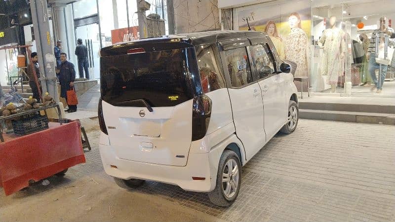 Nissan Dayz Highway Star roox 2015/2017 (URGENT SALE) 2