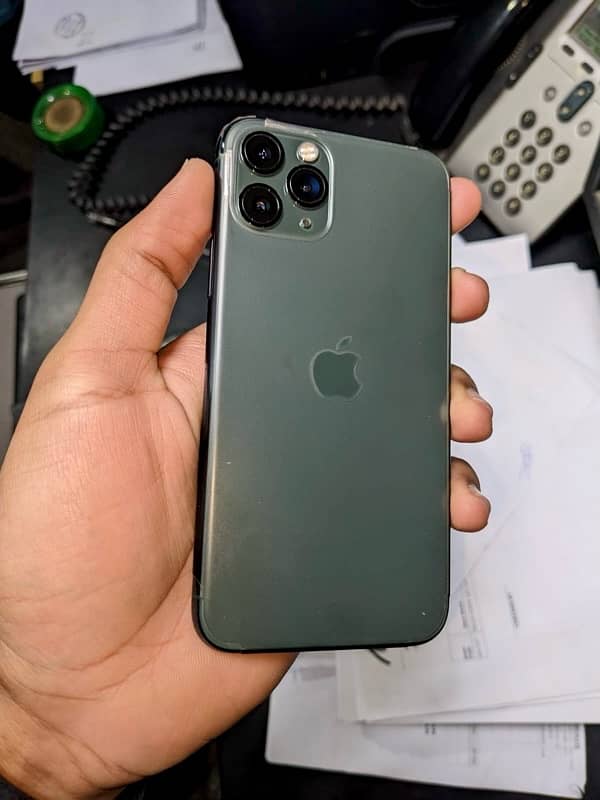 iPhone 11pro non PTA 4