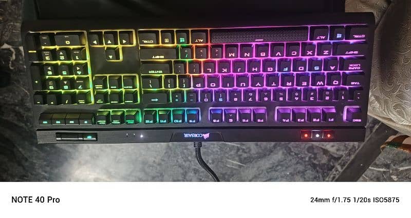 corsair argb keybord 1