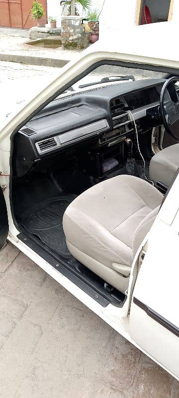 Toyota Corolla GLI 1982 6