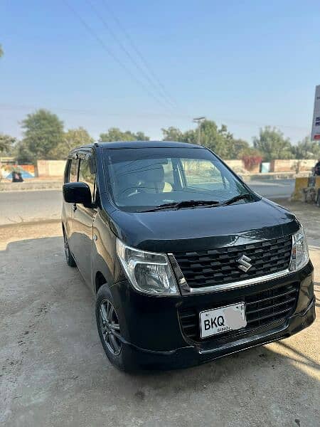 Suzuki Wagon R 2015 1