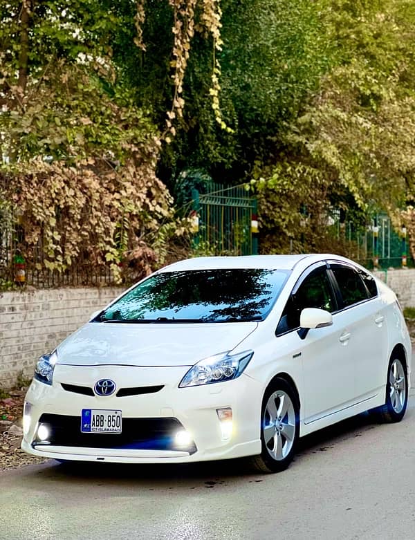 Toyota Prius 2011 0