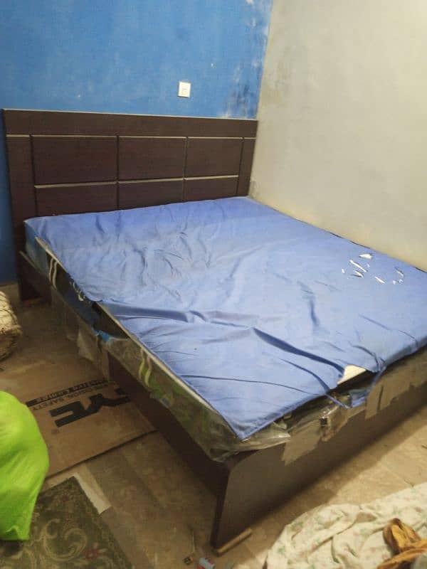 Double Bed With Mattress In Warranty 0