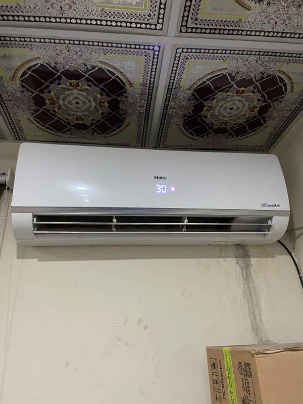 haier 1.5 ton AC for sale only 5 months used brand new Condition 1