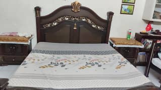 Bed set urgent sale