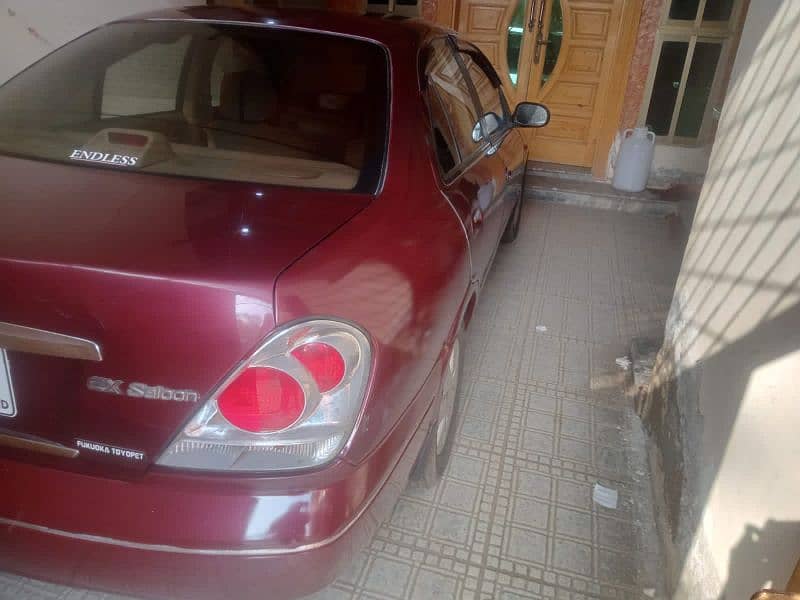 Nissan Sunny 2010 6