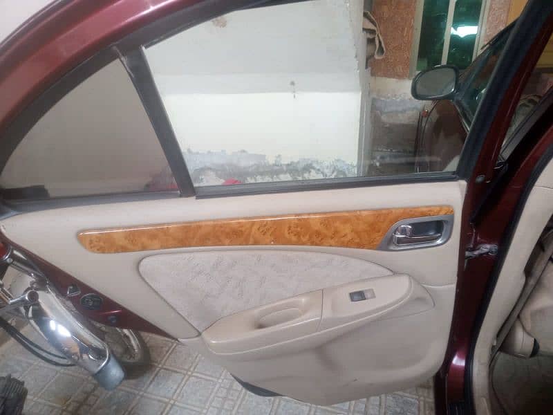 Nissan Sunny 2010 11