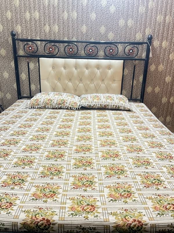 Iron Bed Set with mattress 0