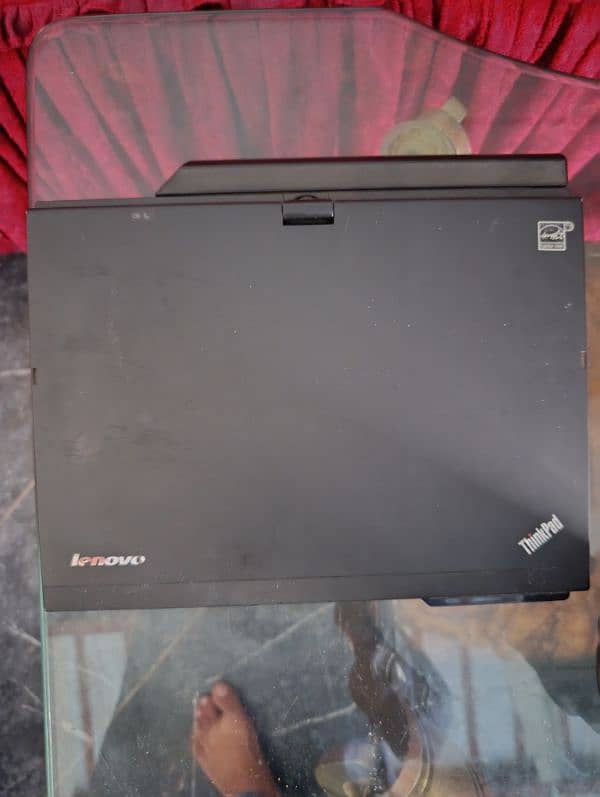 Lenovo x230t 2-in-1 Touchscreen laptop 3