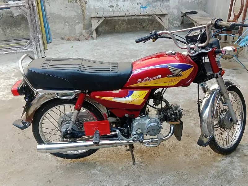 Honda CD 70 2005 0