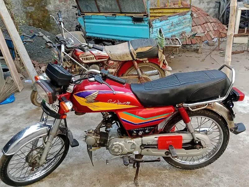 Honda CD 70 2005 1