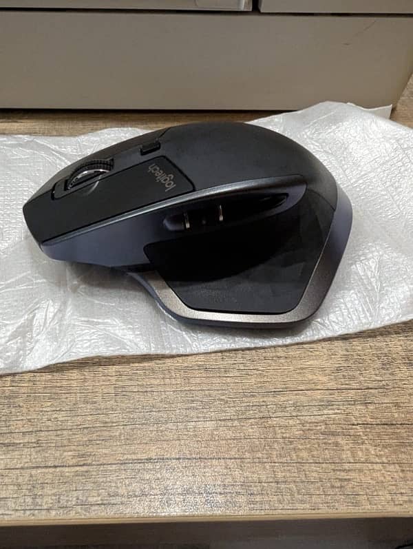 Logitech MX master work mouse 0