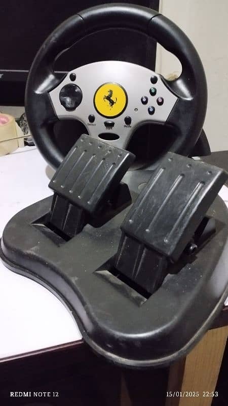 Gaming Ferrari steering wheel 2