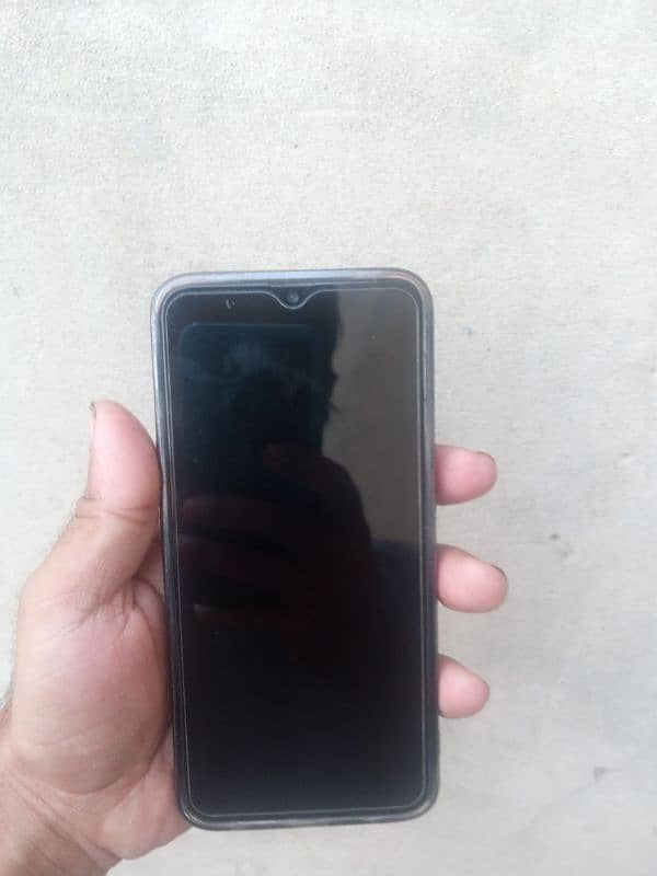 oppo f9 4 gb 128gb exchange ho sakta ha03304646491i 2