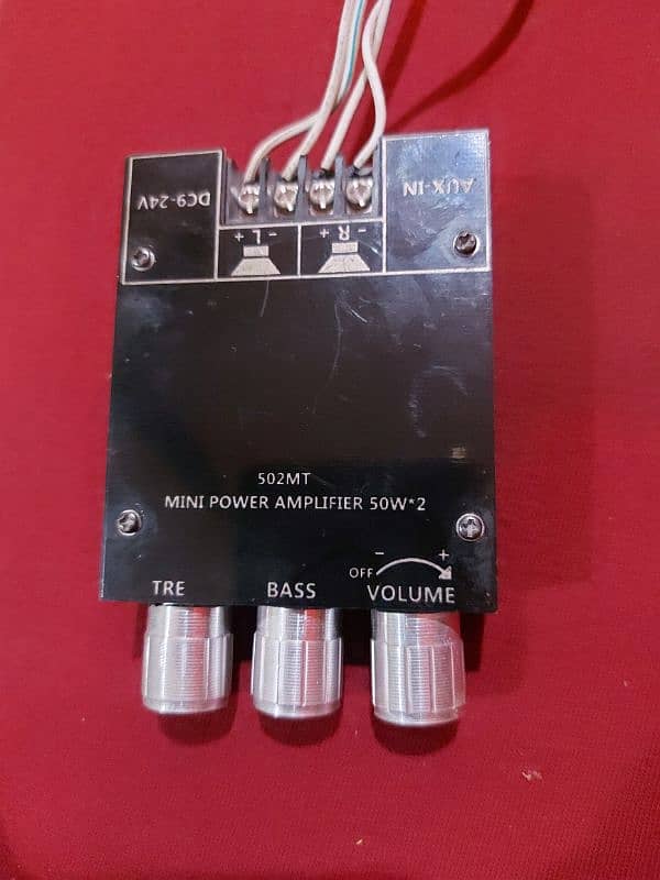 MINI POWER AMPLIFIER 50 W + 2 0